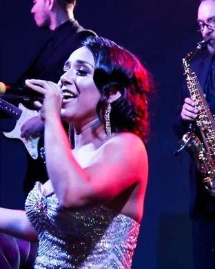 A Christmas Tribute to the Eagles