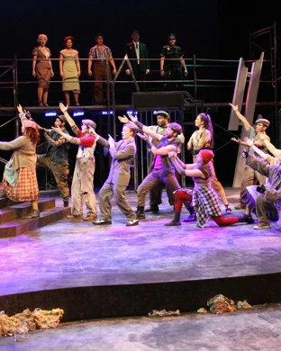O Christmas Tea: A British Comedy Akron
